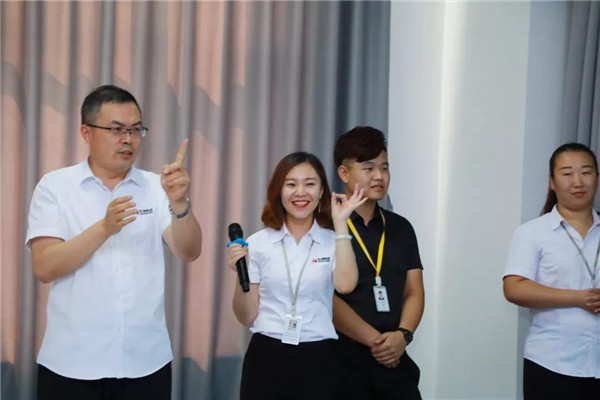 乾港集團,乾港官網(wǎng),乾港網(wǎng)絡,室內(nèi)空氣凈化公司,家居裝飾